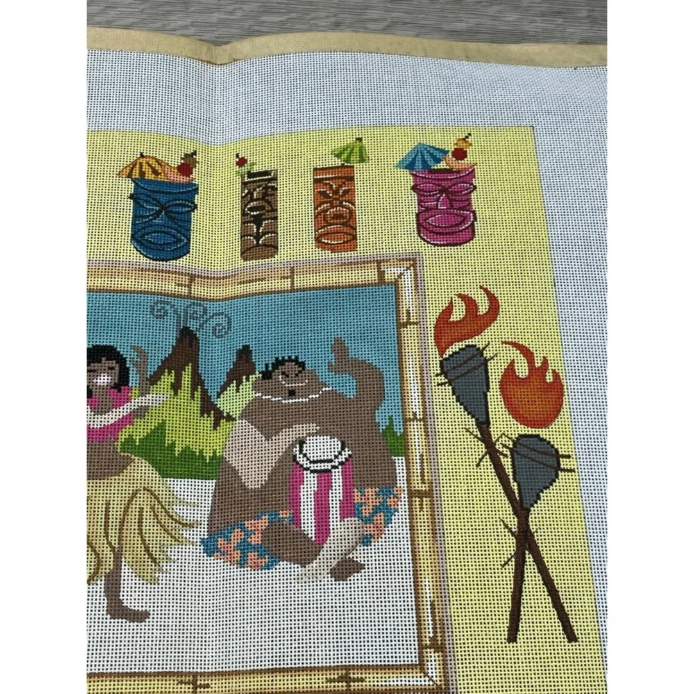 Patty Paints Hand Painted Needlepoint Canvas Hawaii Tiki Hawaiian Tropical 17ct